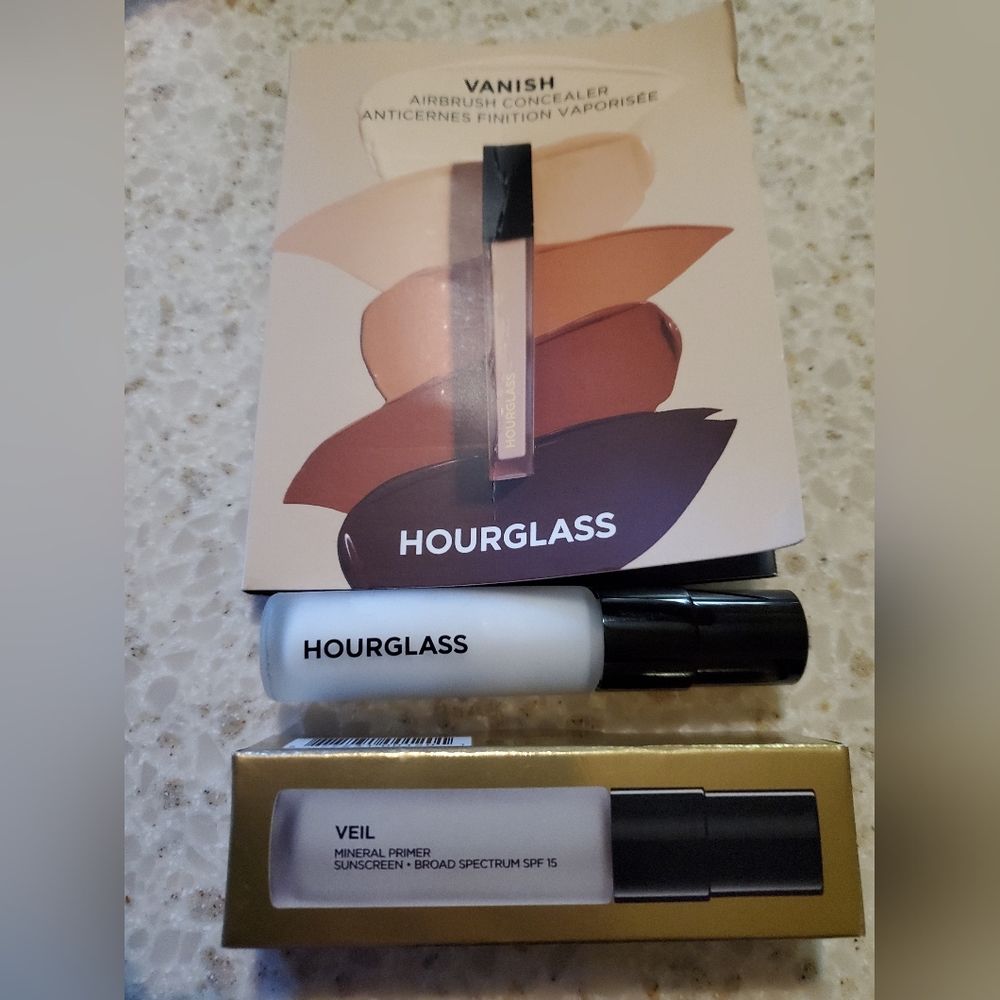 HourGlass Mineral Primer